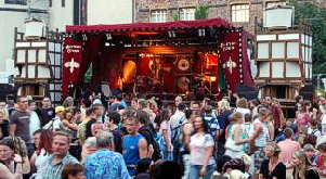 Buehne & Boxen_kl